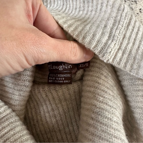 J.McLaughlin Dolman Sleeve Sweater - Picture 4 of 7